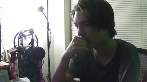 Snapshot of charlied09302 chatting on November 8, 11:54 am char sexiness online show from November 8, 11:54 am