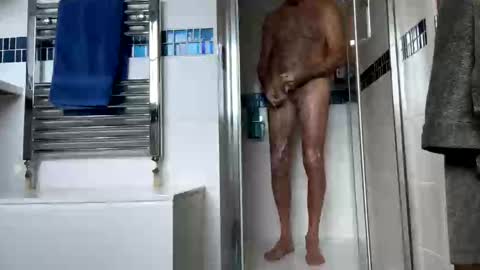 Snapshot of charlieg123 chatting on January 24, 8:55 am Gary online show from January 24, 8:55 am