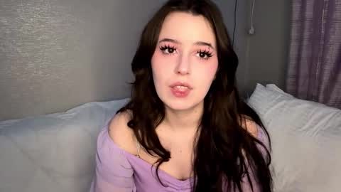 Freya online show from February 24, 3:54 pm