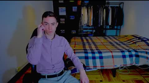 carlos reyes online show from February 1, 11:43 am