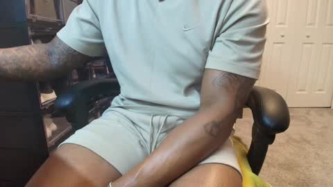 CharlieSierra96 online show from March 8, 3:16 pm