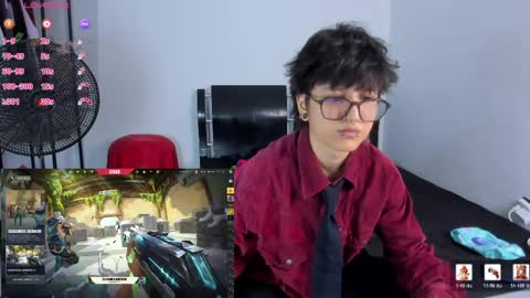 Snapshot of charlietaylorr__ chatting on May 22, 4:56 pm Charlie online show from May 22, 4:56 pm