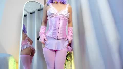 Snapshot of charloottee_1 chatting on March 6, 5:46 am Char 3  Lets go for the 100 Thumb-Up   online show from March 6, 5:46 am