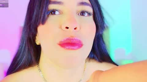 Charloott Evans online show from December 14, 10:25 pm