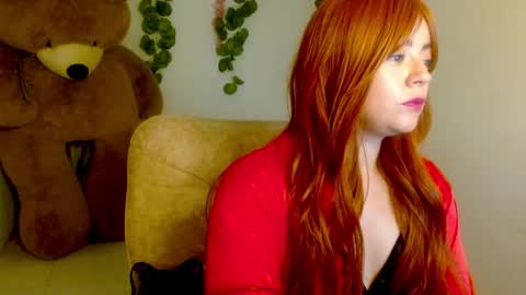 Snapshot of charlot441979 chatting on May 2, 8:25 pm charlot441979 online show from May 2, 8:25 pm