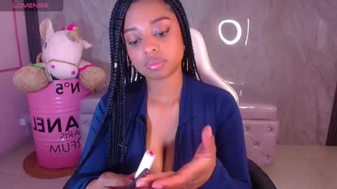 Snapshot of charlote_fun_a chatting on October 24, 1:18 pm Charlote online show from October 24, 1:18 pm
