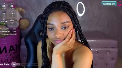 Snapshot of charlote_fun_a chatting on February 7, 12:58 am Charlote online show from February 7, 12:58 am