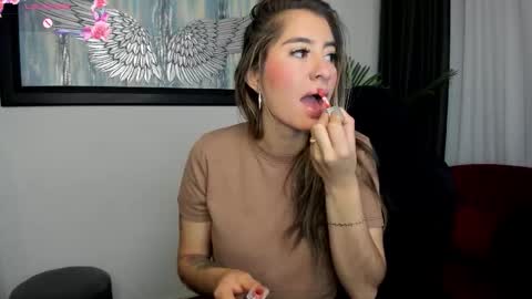 Charlote online show from October 17, 11:35 am