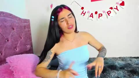 Snapshot of charlothe942 chatting on February 22, 1:51 am Charlothe online show from February 22, 1:51 am