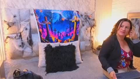 Snapshot of charlotte__g chatting on October 23, 10:58 am charlotte online show from October 23, 10:58 am