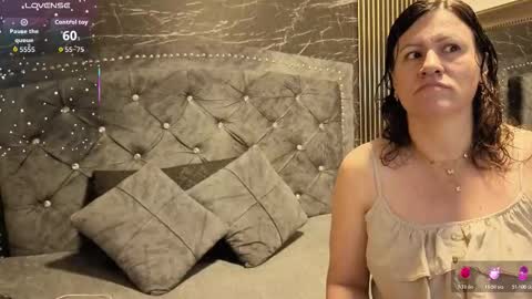 charlotte online show from December 3, 10:24 am