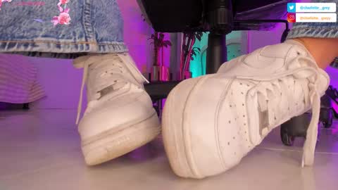 charlotte  grey online show from October 10, 8:19 pm