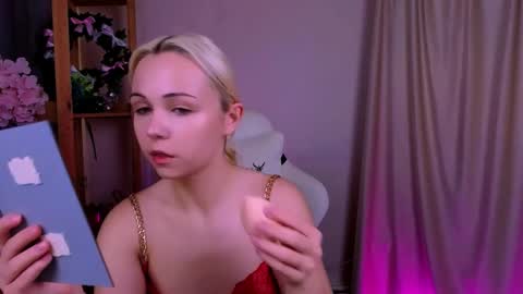 charlotte_colinss online show from September 24, 2:59 am