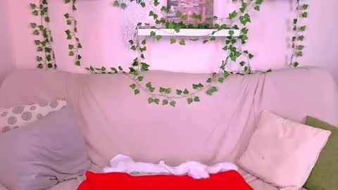 charlotte_colinss online show from September 25, 5:44 am