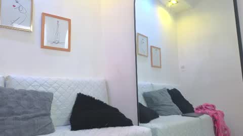 Snapshot of charlotte_copper chatting on July 22, 11:46 am Charlotte online show from July 22, 11:46 am