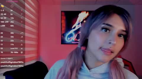 Snapshot of charlotte_greys chatting on October 9, 9:02 pm Charlotte online show from October 9, 9:02 pm