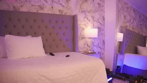 Charlotte online show from January 11, 2:16 am