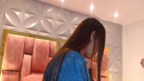 Charlotte Icee online show from January 10, 4:53 pm