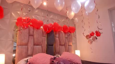 Charlotte Icee online show from February 21, 4:30 pm