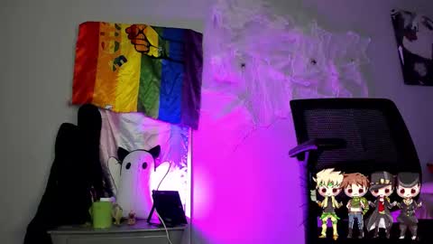 Charlie  online show from October 12, 4:00 am