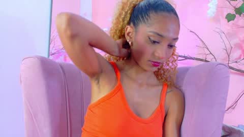 CHARLOTTE online show from March 28, 12:16 pm