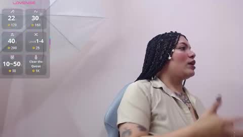 Snapshot of charlotte_monroe_ chatting on October 15, 3:12 pm charlotte_monroe_ online show from October 15, 3:12 pm