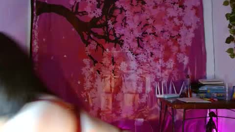 charlotte_morh_ online show from April 9, 2:00 am