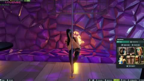 Snapshot of charlotte_queen20 chatting on April 29, 6:25 pm Charlotte online show from April 29, 6:25 pm