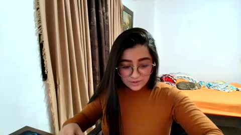 charlotte_richardson online show from June 14, 1:36 am