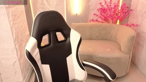 Online 800 to 1400 online show from September 22, 1:46 pm