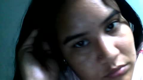 Snapshot of charlottequeen_21 chatting on July 10, 3:44 am charlottequeen_21 online show from July 10, 3:44 am