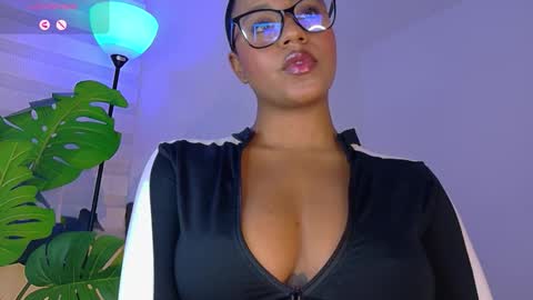 charlotterussel online show from November 3, 12:24 am