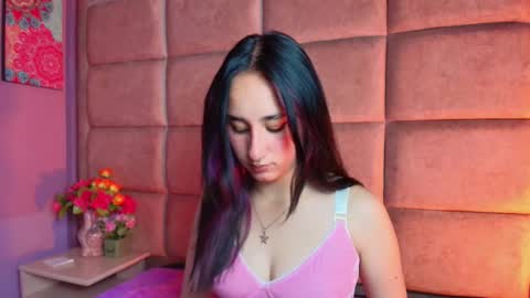 charlottestuart_ online show from February 28, 3:40 am