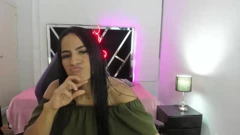    online show from September 30, 7:41 pm