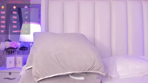  Charlot Treid  online show from February 18, 5:42 pm