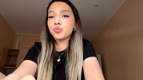 Snapshot of charlsiehaire chatting on July 10, 9:23 am Monika online show from July 10, 9:23 am
