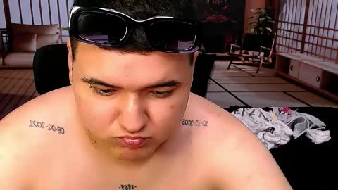 charlyandlaura online show from October 22, 8:19 pm