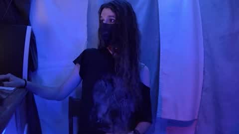 Snapshot of charlydestroyer chatting on February 3, 3:26 am charly dest online show from February 3, 3:26 am