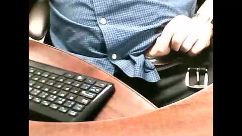 Snapshot of charmeur2672 chatting on November 25, 10:59 am charmeur2672 online show from November 25, 10:59 am