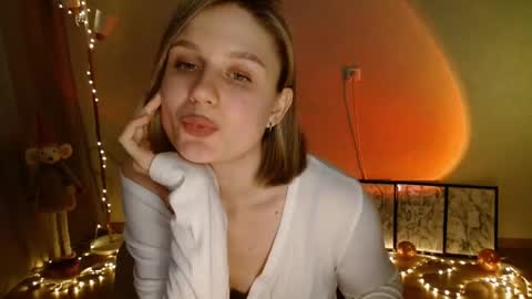 Michelle  online show from January 12, 7:11 am