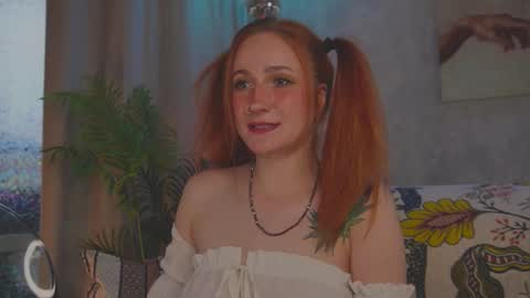 Lissa online show from October 4, 2:26 pm