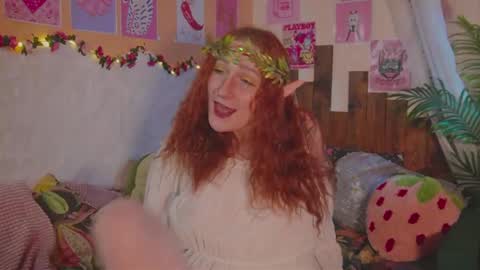 Snapshot of charming_lilly chatting on March 24, 3:17 pm Lissa online show from March 24, 3:17 pm