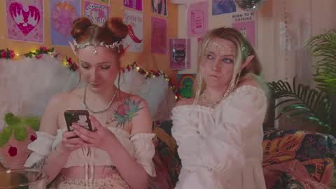 Lissa online show from April 28, 8:36 pm
