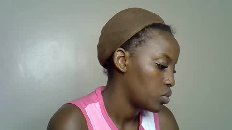 Snapshot of charmingdime chatting on February 13, 8:43 am charmingdime online show from February 13, 8:43 am