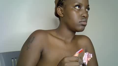 Snapshot of charmingdime chatting on February 21, 11:11 am charmingdime online show from February 21, 11:11 am