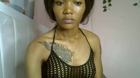 Snapshot of charmingdime chatting on March 24, 11:21 pm charmingdime online show from March 24, 11:21 pm