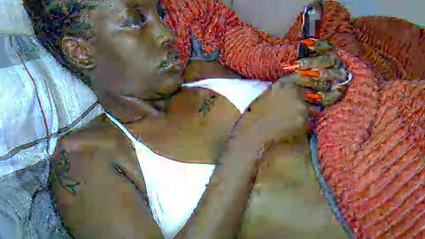 Snapshot of charmingdime chatting on March 25, 11:27 am charmingdime online show from March 25, 11:27 am