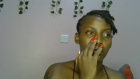 Snapshot of charmingdime chatting on April 2, 7:55 pm charmingdime online show from April 2, 7:55 pm