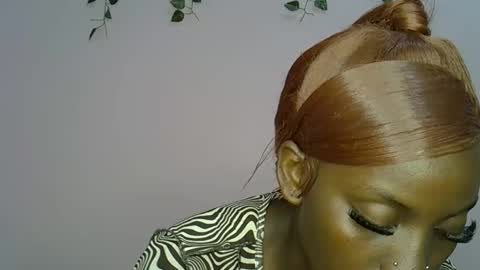 Snapshot of charmingdime chatting on April 9, 7:08 pm charmingdime online show from April 9, 7:08 pm