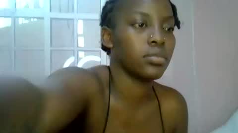 Snapshot of charmingdime chatting on June 15, 4:58 am charmingdime online show from June 15, 4:58 am
